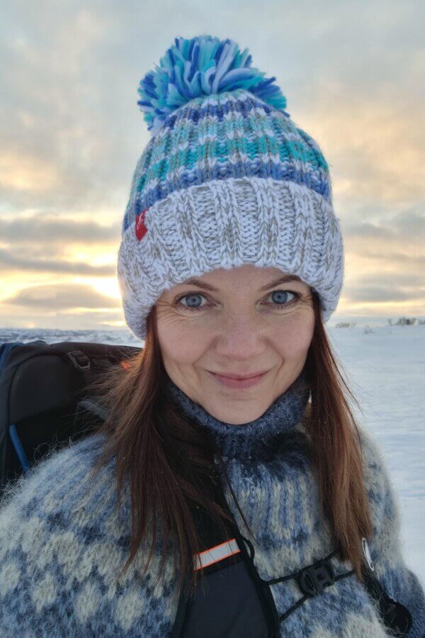 Wave Reflective Super Bobble Hat - Image 6