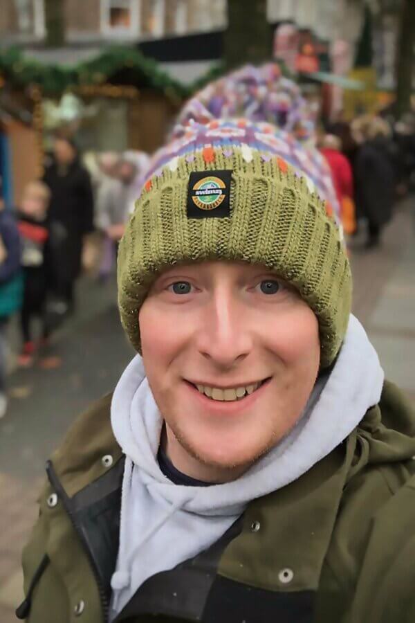 Tundra Fairisle Knit Reflective Super Bobble Hat - Image 2
