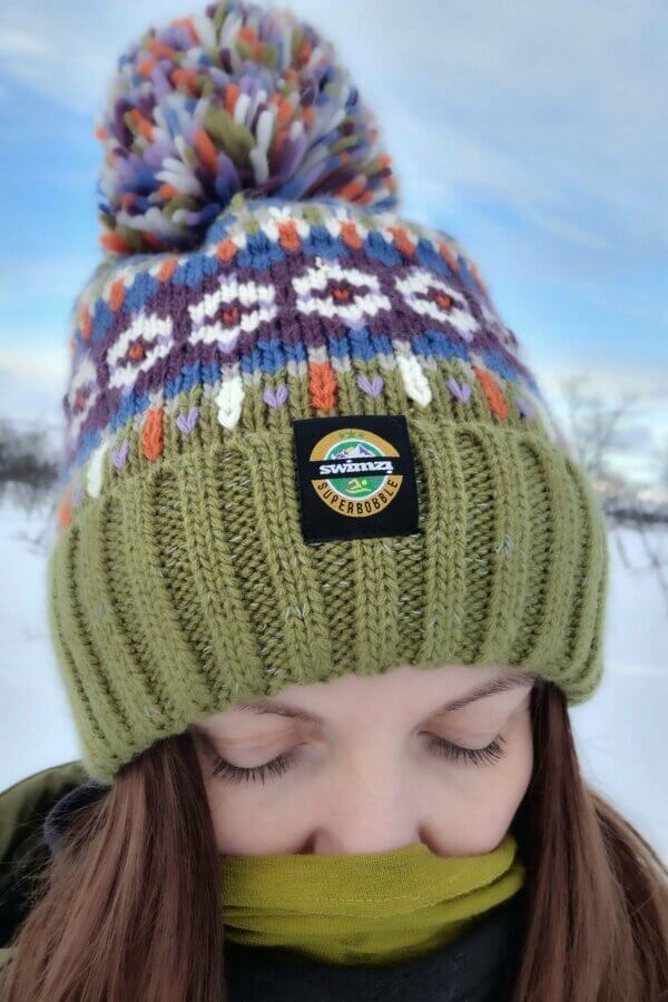 Tundra Fairisle Knit Reflective Super Bobble Hat - Image 4